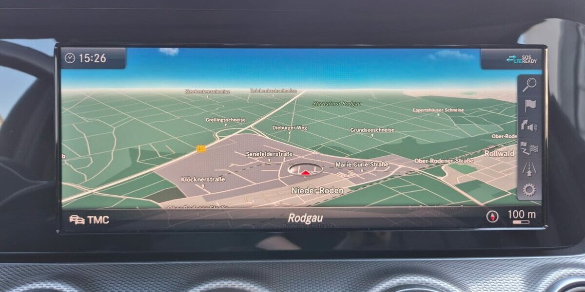 Mercedes-Benz E 400 d T 4M Standheizung, Rückfahrkamera, AHK, Co 200.000 km 19.890 &euro; Rodgau 63110