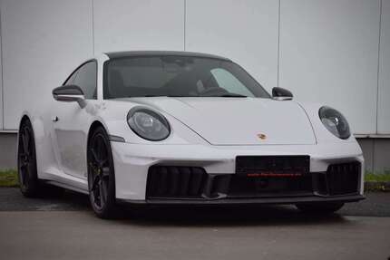 Porsche 992 5.200 km 185.000 &euro; Eschborn 65760
