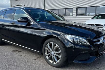 Mercedes-Benz C 220 134.346 km 15.770 &euro; Mainhausen 63533