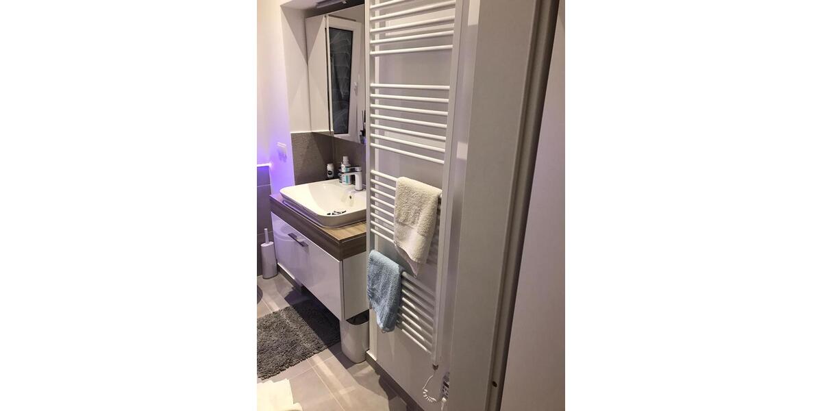 Hochparterre Frankfurt am Main Nord-Ost - 3 Zimmer, 69 m&sup2;, 370.000&euro; | Angebot:26636653