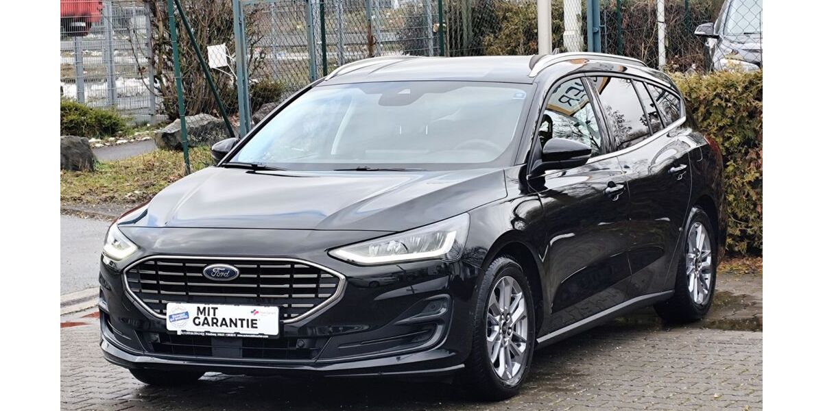 Ford Focus 40.000 km 20.990 &euro; Friedberg 61169