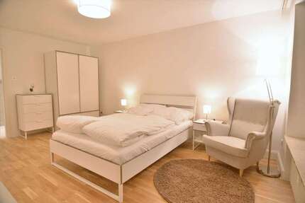 Zimmer Frankfurt am Main Westend Süd - 1 Zimmer, 1.490&euro; | Angebot:25383354