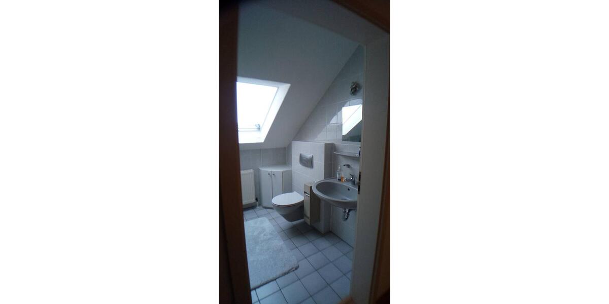 Dachgeschoßwohnung Gründau - 2 Zimmer, 45 m&sup2;, 628&euro; | Angebot:26006066