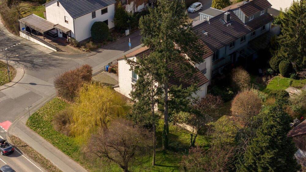Reihenendhaus Kronberg - 6 Zimmer, 185 m&sup2;, 810.000&euro; | Angebot:26355993