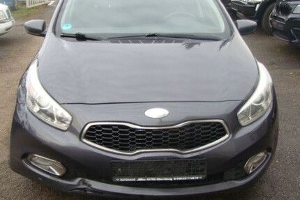 Kia pro ceed / ProCeed 362.000 km 3.300 &euro; Erlensee 63526