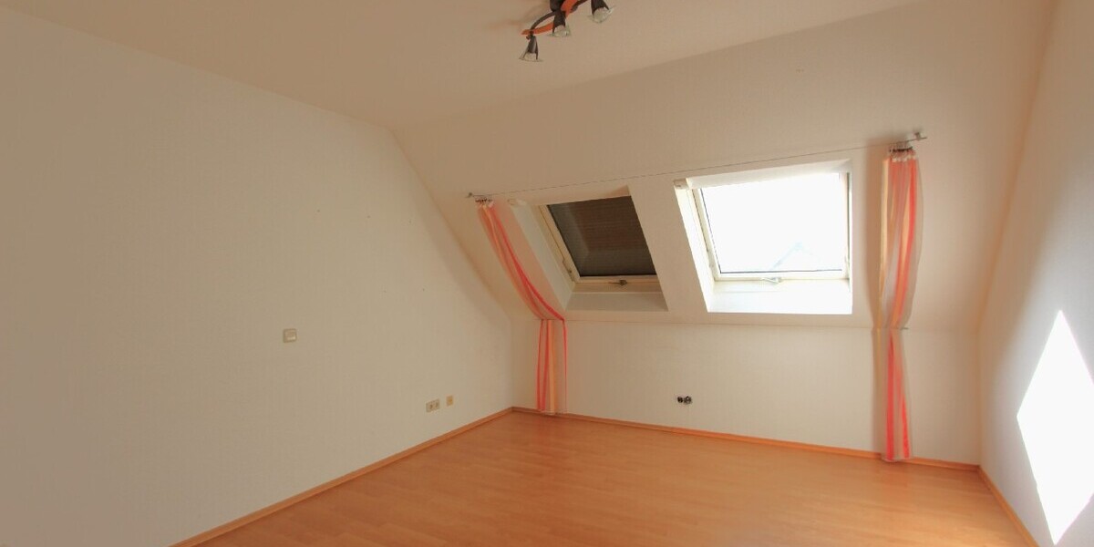 albero:) 4-Zimmer-Galerie-Maisonette in ruhiger Anwohnerlage - Maisonettenwohnung Hainburg Klein-Krotzenburg | Angebot:25999880