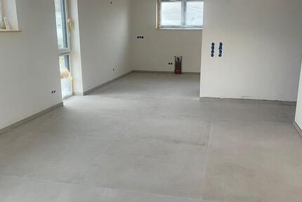 Wohnung Schaafheim - 4 Zimmer, 97 m&sup2;, 1.650&euro; | Angebot:25881414