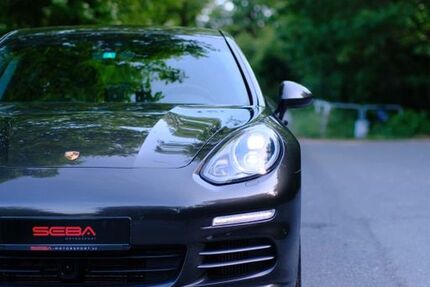 Porsche Panamera 142.742 km 31.300 &euro; Friedrichsdorf 61381