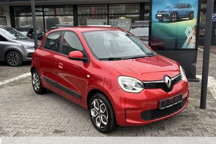 Renault Twingo 108.044 km 7.970 &euro; Hanau 63452