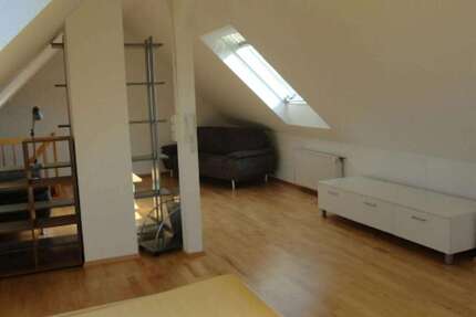 Zimmer Eschborn - 1 Zimmer, 1.050&euro; | Angebot:22847865