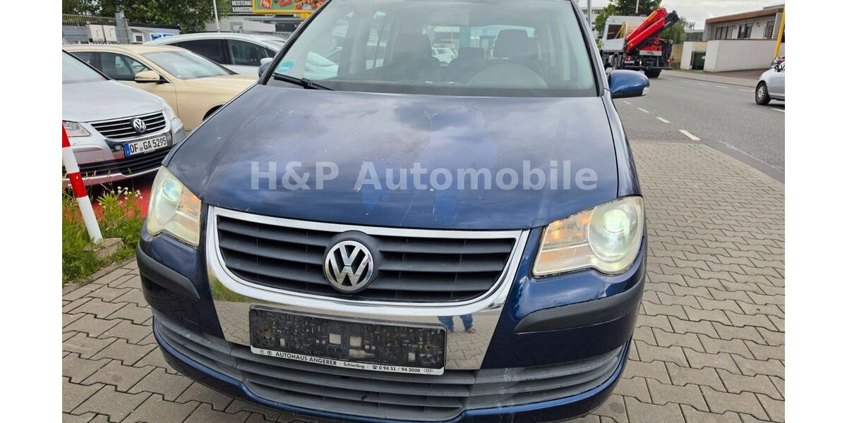 VW Touran 119.000 km 4.250 &euro; Dietzenbach 63128