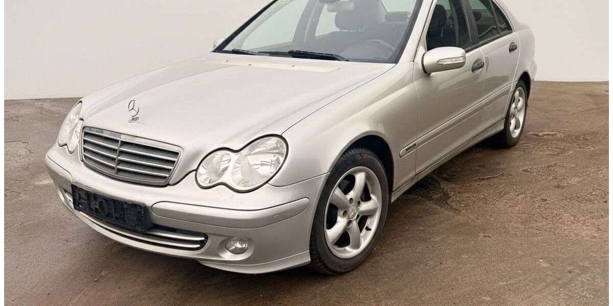 Mercedes-Benz C 180 199.500 km 3.350 &euro; Frankfurt am Main 65933