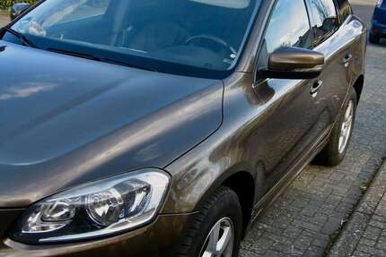 Volvo XC60 249.000 km 10.200 &euro; Frankfurt am Main, Stadt 60388