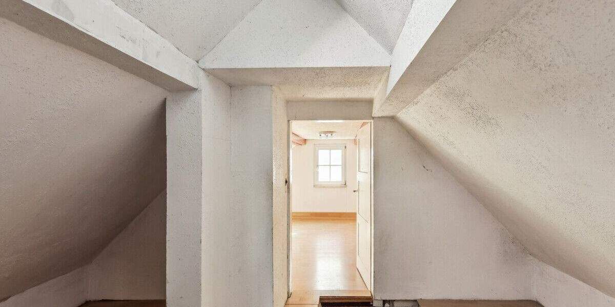 Einfamilienhaus Karben / Klein-Karben Klein-Karben - 6 Zimmer, 120 m&sup2;, 250.000&euro; | Angebot:25702318