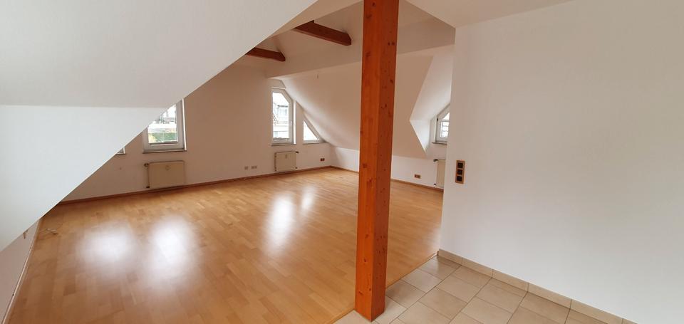 Dachgeschoßwohnung Bad Vilbel - 3 Zimmer, 88 m&sup2;, 437.000&euro; | Angebot:26866336