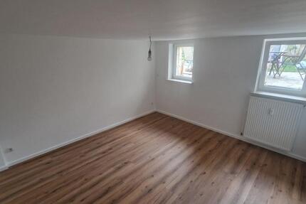 Wohnung Frankfurt am Main Nied - 3 Zimmer, 65 m&sup2;, 800&euro; | Angebot:27618647