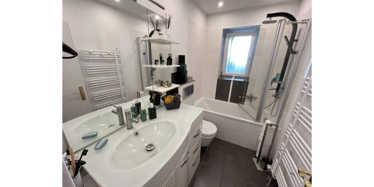 Mehrfamilienhaus, Wohnhaus Bad Vilbel - 8 Zimmer, 181 m&sup2;, 787.000&euro; | Angebot:25703532