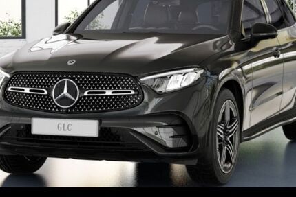 Mercedes-Benz GLC 220 9.900 km 57.450 &euro; Frankfurt 60599