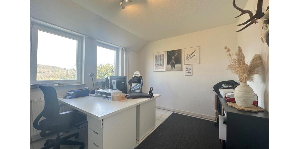 Etagenwohnung Aschaffenburg Österreicher Kolonie - 3 Zimmer, 80 m&sup2;, 1.050&euro; | Angebot:26481229