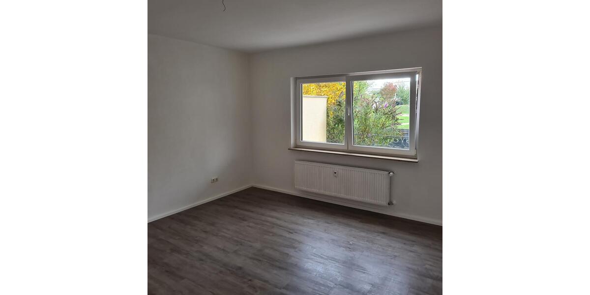 Erdgeschoßwohnung Hanau Groß-Steinheim - 3.5 Zimmer, 102 m&sup2;, 1.120&euro; | Angebot:26601845