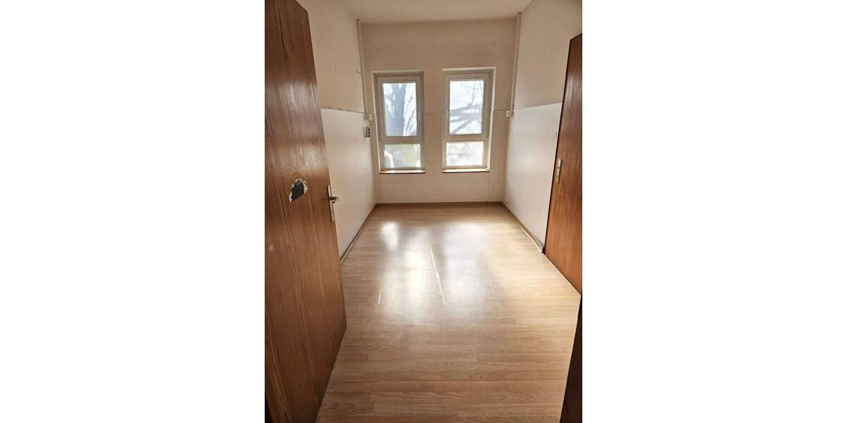 Gewerbeobjekt Mömbris - 4 Zimmer, 85 m&sup2;, 540&euro; | Angebot:25675688