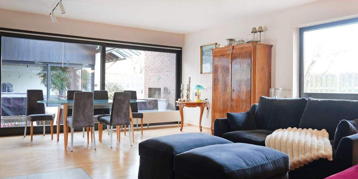 Einfamilienhaus Aschaffenburg Nilkheim - 8 Zimmer, 377 m&sup2;, 989.000&euro; | Angebot:25801940