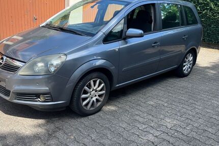 Opel Zafira 203.000 km 1.350 &euro; Frankfurt/Main 60489