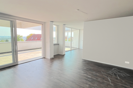 Wohnung Frankfurt am Main Bergen-Enkheim - 4.5 Zimmer, 162 m&sup2;, 2.500&euro; | Angebot:22197747