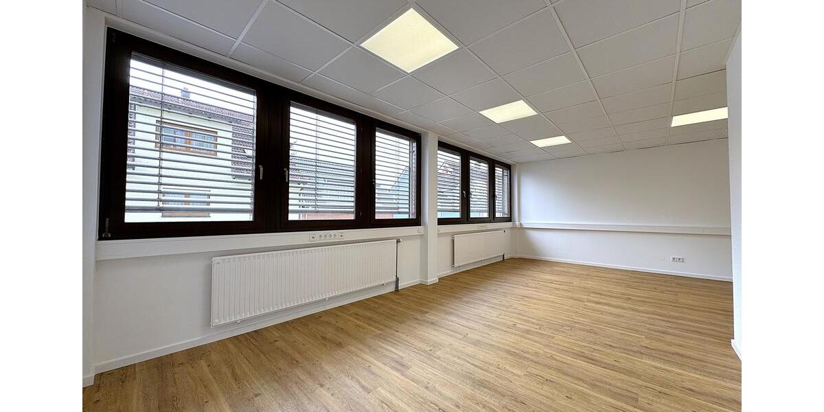 Gewerbeobjekt Neu-Isenburg Isenburg - 1.350&euro; | Angebot:25791937