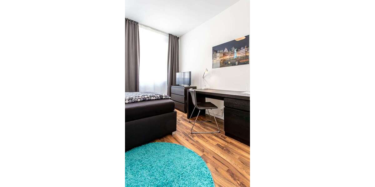 Zimmer Frankfurt Bahnhofsviertel - 5 Zimmer, 650&euro; | Angebot:26059140