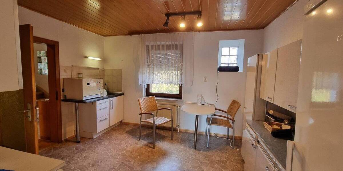 Doppelhaushälfte Friedberg Bruchenbrücken - 7 Zimmer, 137 m&sup2;, 299.000&euro; | Angebot:25940222