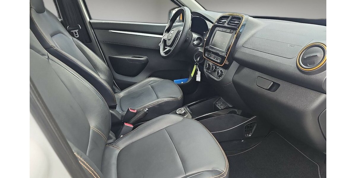 Dacia Spring Electric Comfort Plus CCS, Kamera, Navi 27.000 km 8.790 &euro; Schwalbach/Taunus 65824