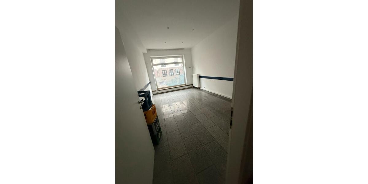 Gewerbeobjekt Friedrichsdorf - 1.750&euro; | Angebot:24750693