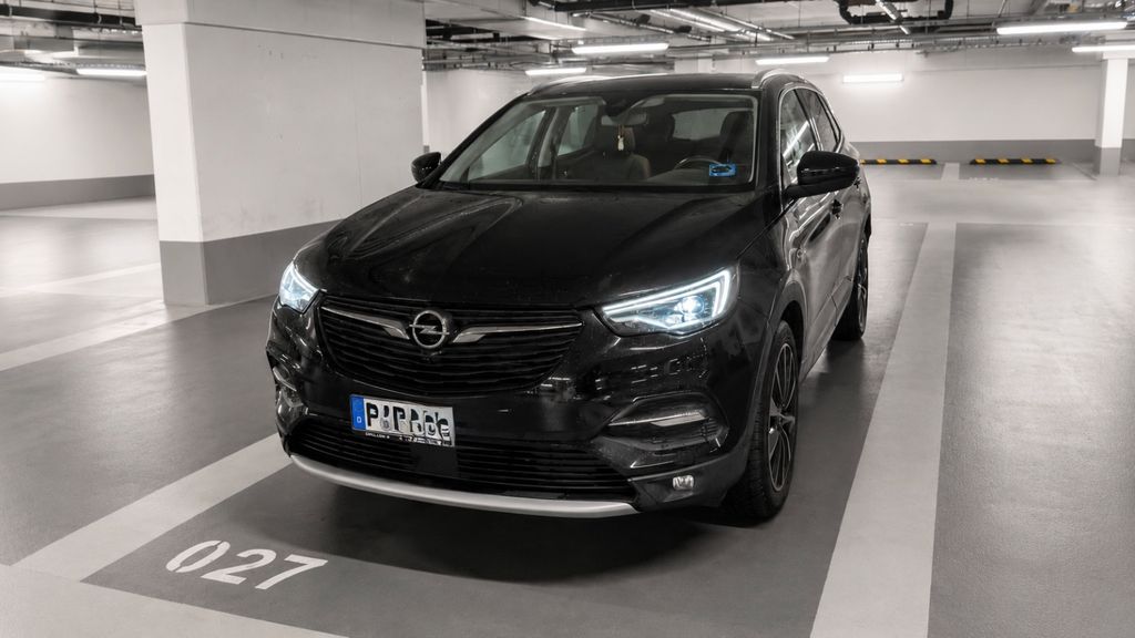 Opel Grandland (X) 73.000 km 19.500 &euro; Frankfurt am Main 60316