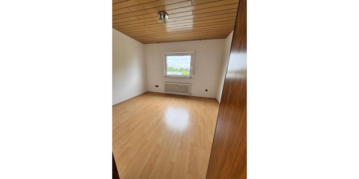 Gewerbeobjekt Steinbach (Taunus) - 1.210&euro; | Angebot:26623582