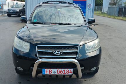 Hyundai SANTA FE 287.000 km 3.900 &euro; Büdingen 63654