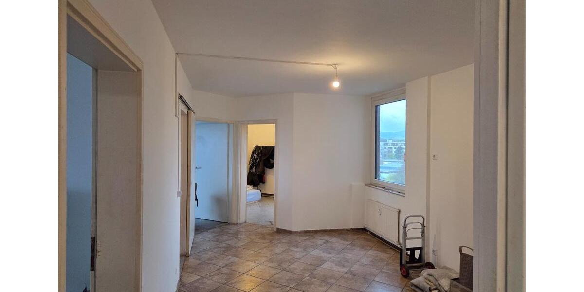 Etagenwohnung Frankfurt am Main Sossenheim - 4.5 Zimmer, 110 m&sup2;, 1.200&euro; | Angebot:25903895