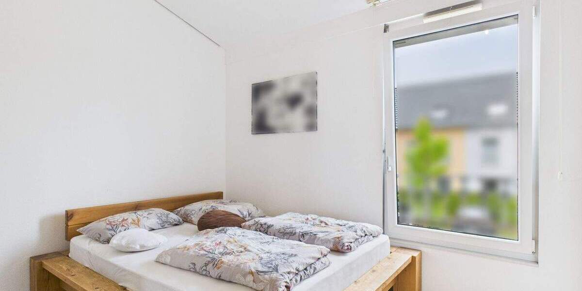 Reihenmittelhaus Hanau Lamboy - 3 Zimmer, 85 m&sup2;, 379.000&euro; | Angebot:25779487