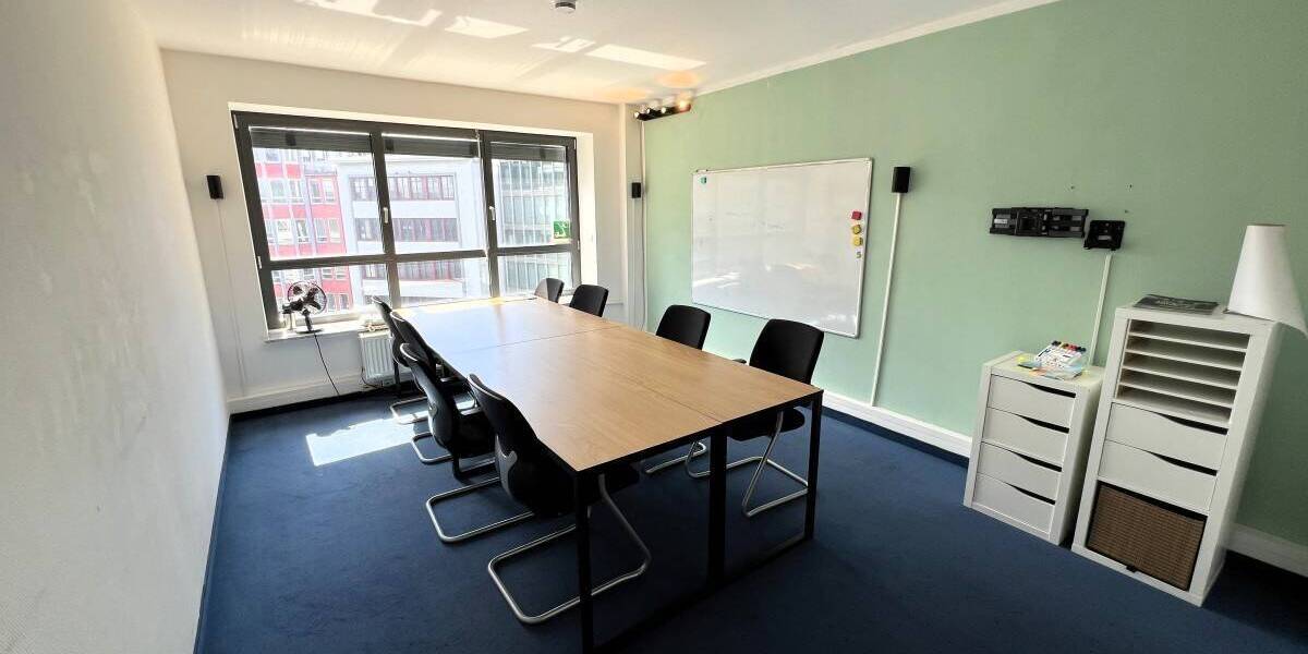 Gewerbeobjekt Frankfurt am Main Bahnhofsviertel - 7 Zimmer, 230 m&sup2;, 1.950&euro; | Angebot:25689509