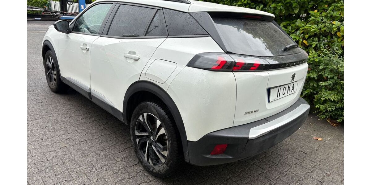 Peugeot 2008 178.328 km 11.841 &euro; Frankfurt am Main 60389