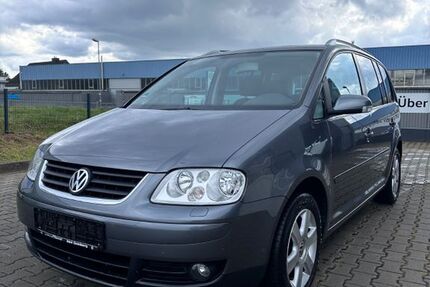 VW Touran 125.478 km 4.850 &euro; Hasselroth 63594