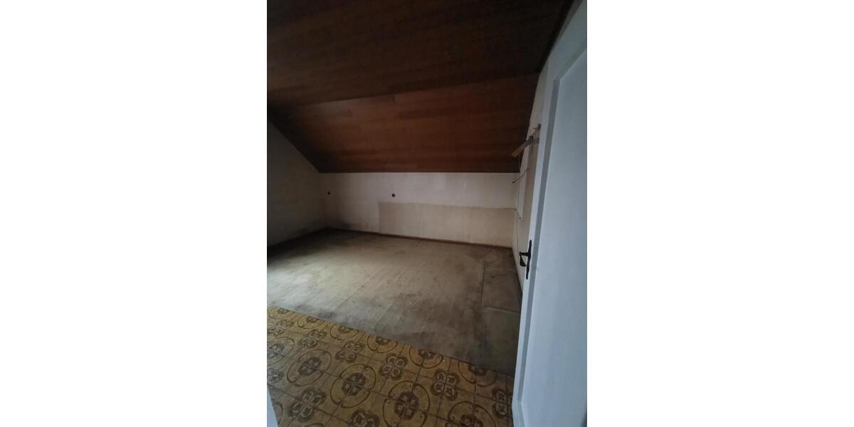 Einfamilienhaus Obertshausen - 6 Zimmer, 110 m&sup2;, 380.000&euro; | Angebot:25877278