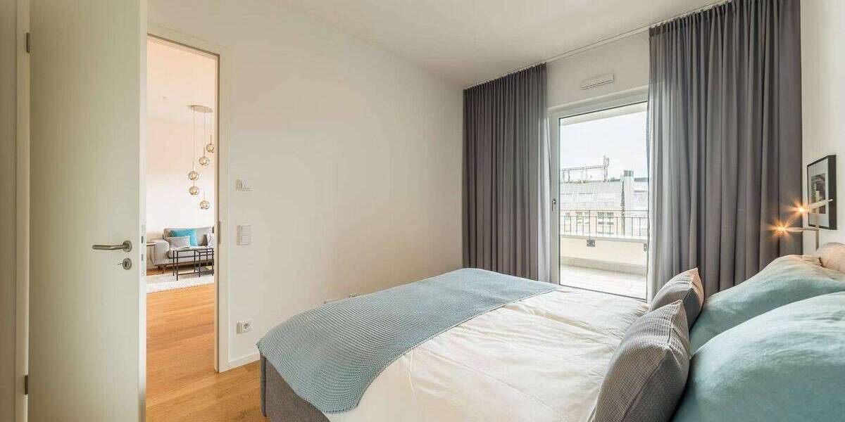 Etagenwohnung Frankfurt am Main Bahnhofsviertel - 2 Zimmer, 65 m&sup2;, 2.290&euro; | Angebot:26064210