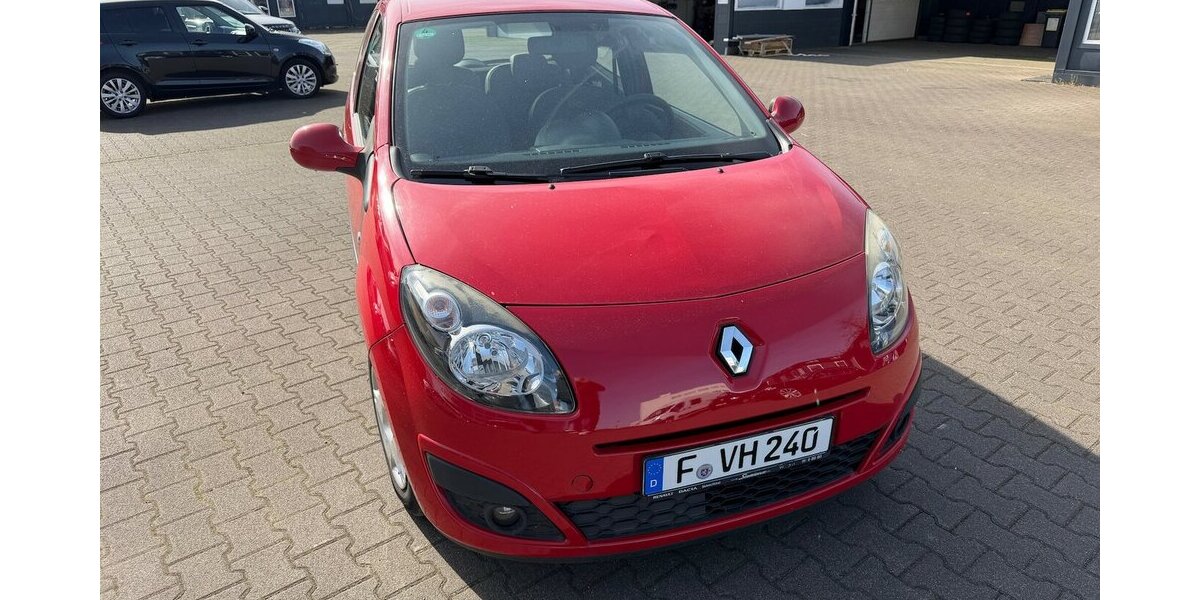 Renault Twingo Automatik TÜV 116.977 km 3.399 &euro; Frankfurt 60386