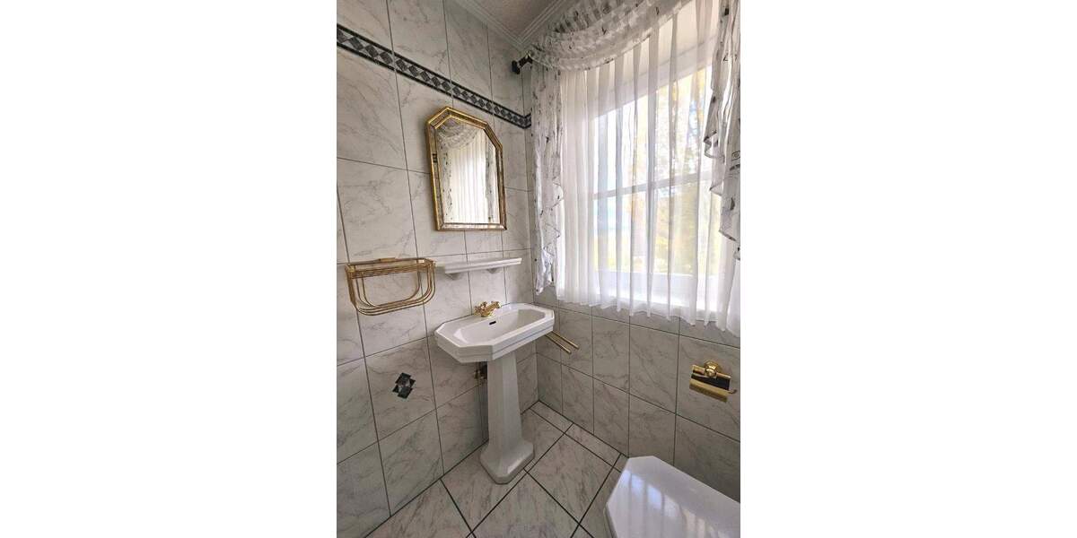 Einfamilienhaus Hösbach - 7 Zimmer, 211 m&sup2;, 860.000&euro; | Angebot:25666863