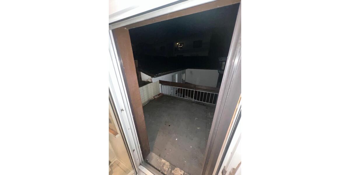 Etagenwohnung Karben - 4 Zimmer, 150 m&sup2;, 1.500&euro; | Angebot:25343839