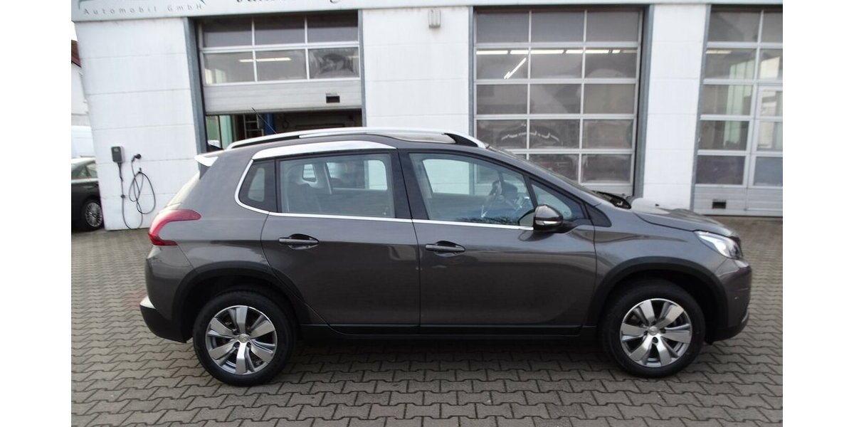 Peugeot 2008 1,2l Allure Einparkhilfe vorne + hinten, Klim 76.200 km 10.990 &euro; Rodgau 63110