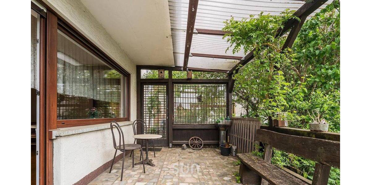 Mehrfamilienhaus, Wohnhaus Rödermark Urberach - 8 Zimmer, 178 m&sup2;, 629.000&euro; | Angebot:26543980