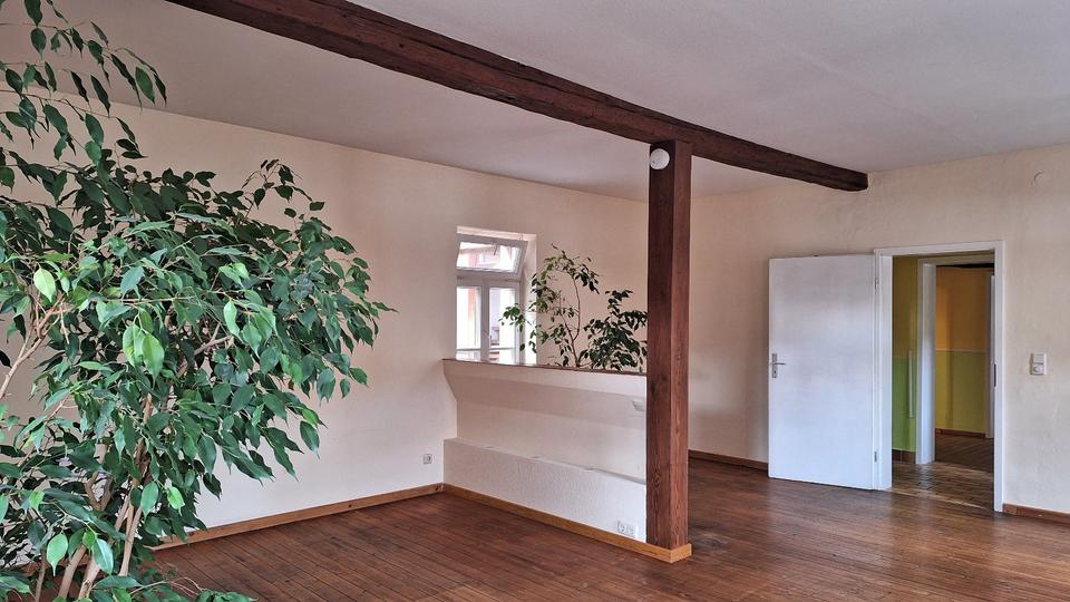 Erdgeschoßwohnung Rosbach vor der Höhe - 2.5 Zimmer, 90 m&sup2;, 750&euro; | Angebot:25975697