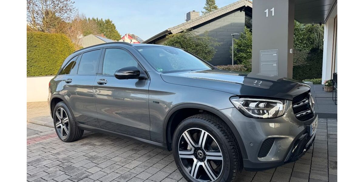 Mercedes-Benz GLC 300 100.000 km 33.100 &euro; Bad Homburg 61352